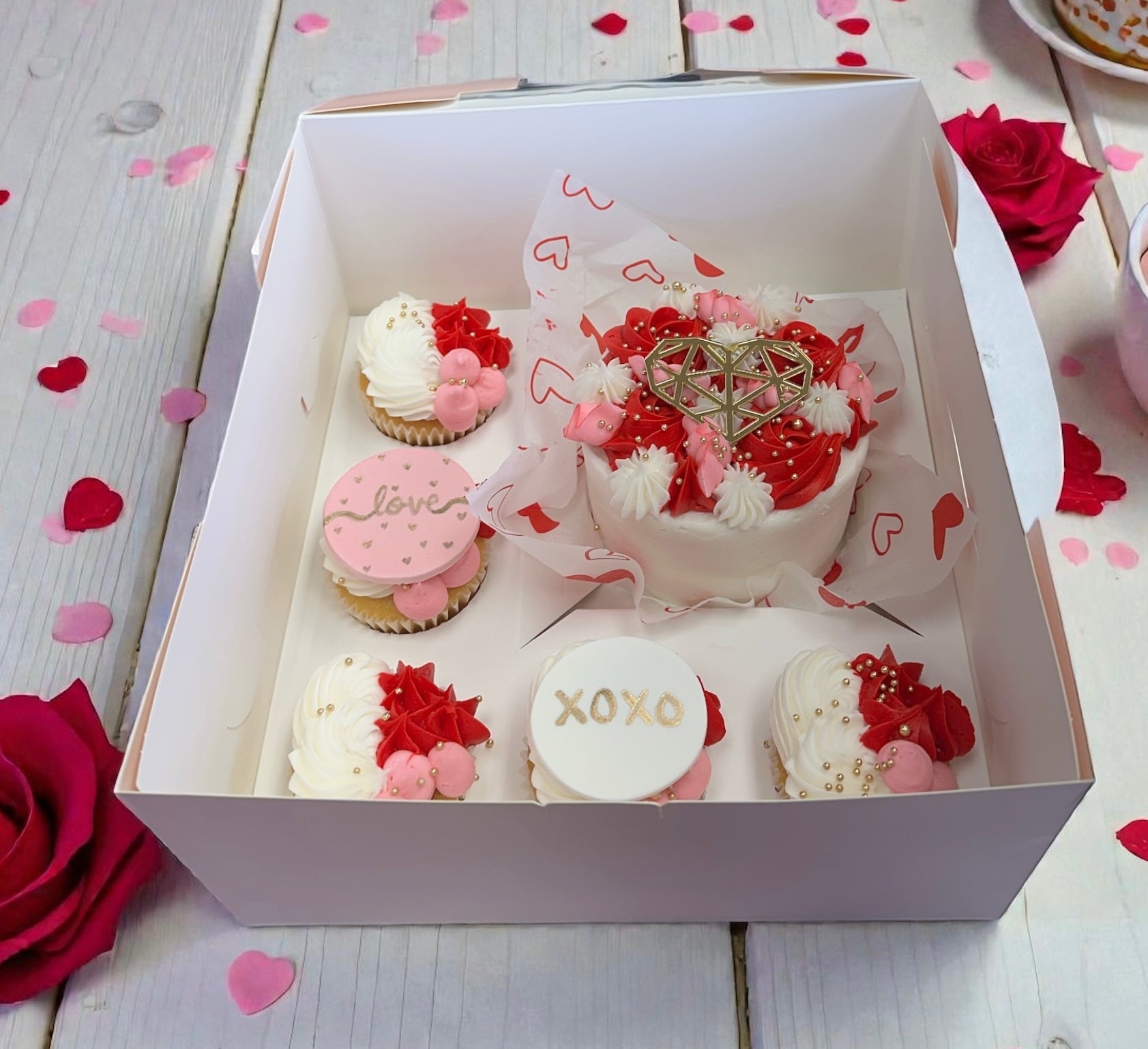 Bento Cake and Fondant cupcakes.